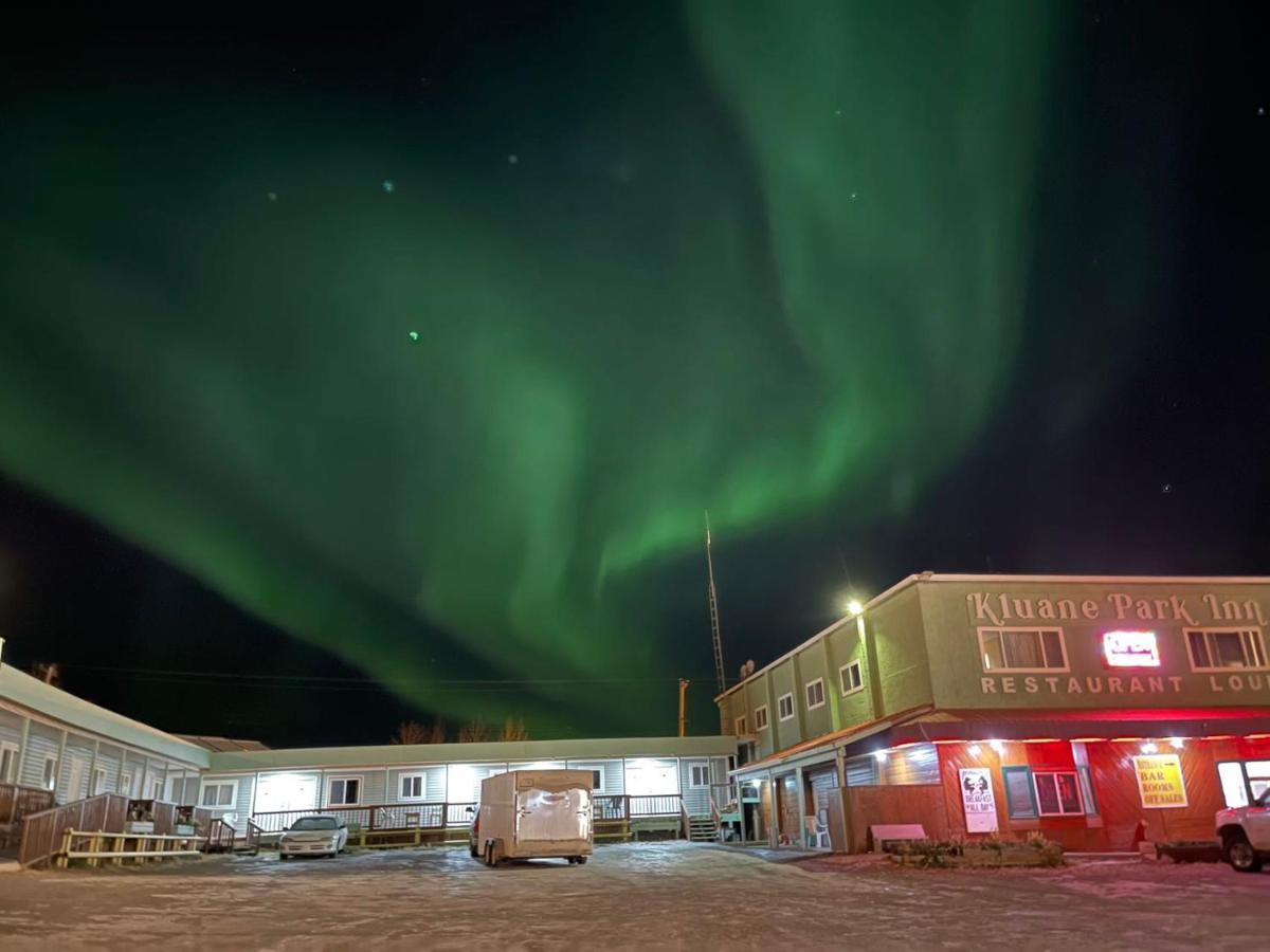Kluane Park Inn Haines Junction Esterno foto