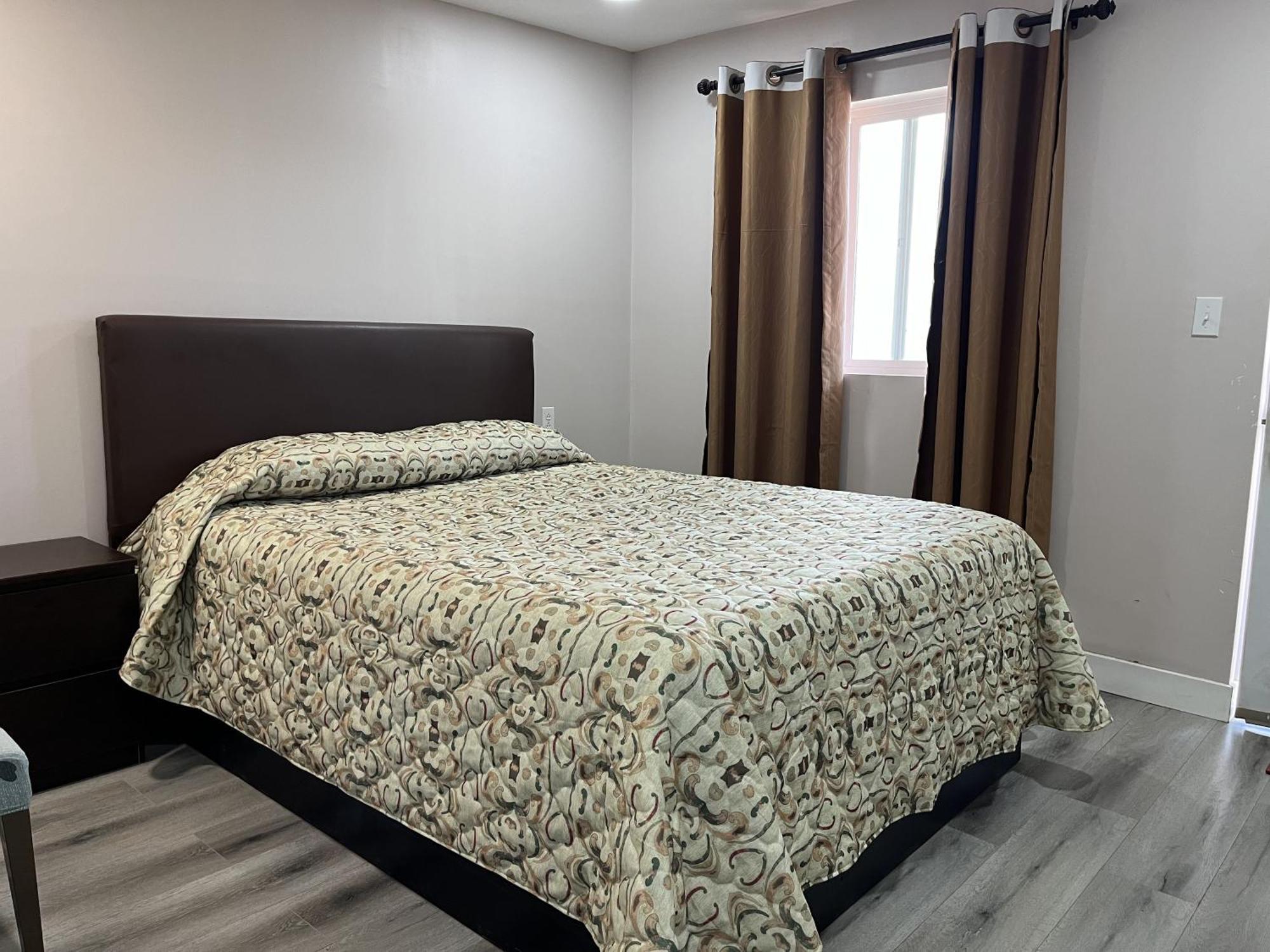 Kluane Park Inn Haines Junction Esterno foto
