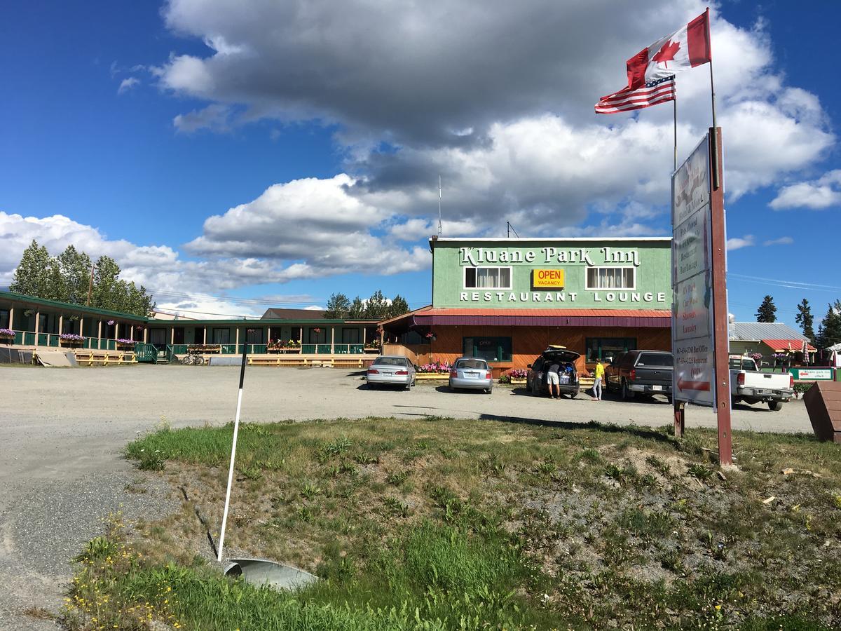 Kluane Park Inn Haines Junction Esterno foto