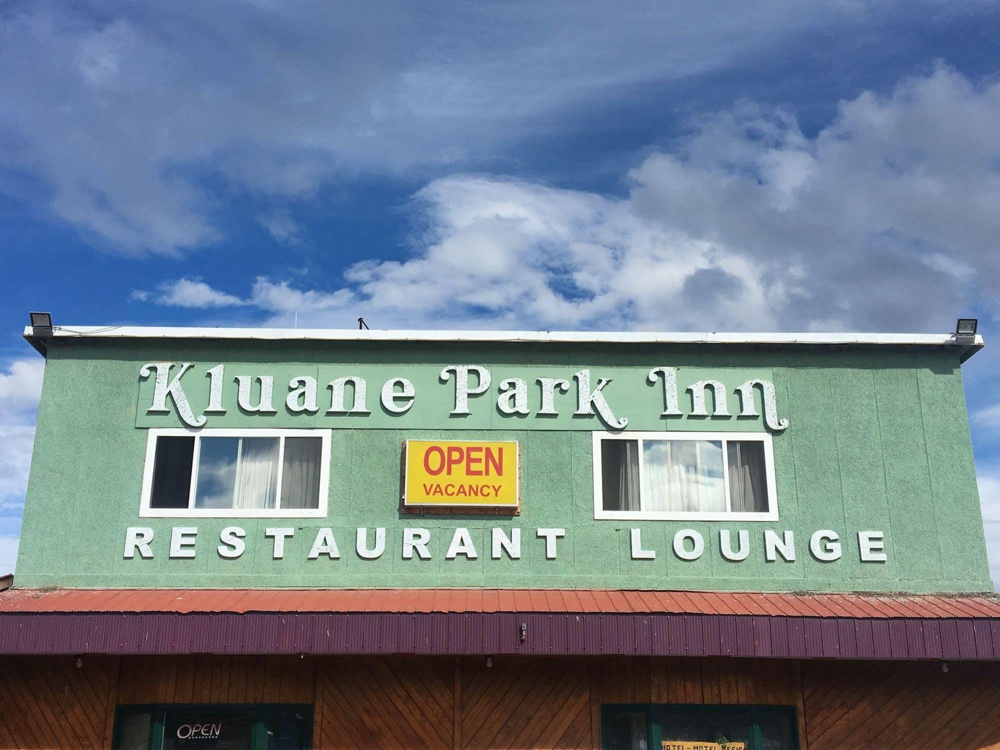 Kluane Park Inn Haines Junction Esterno foto